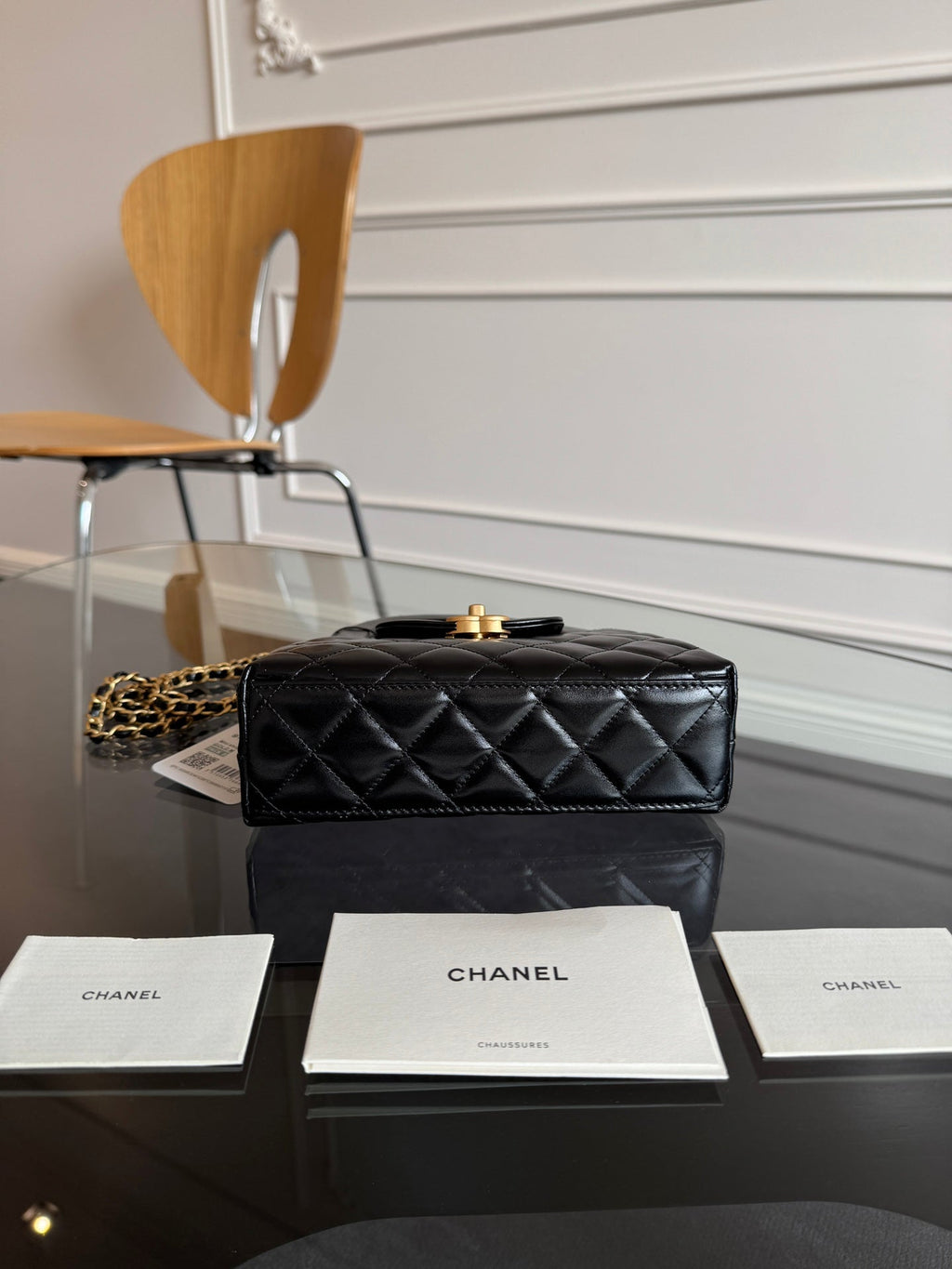 CHANEL KELLY SHOPPING BAG 19 IN BLACK CALFSKIN GOLD HARDWARE