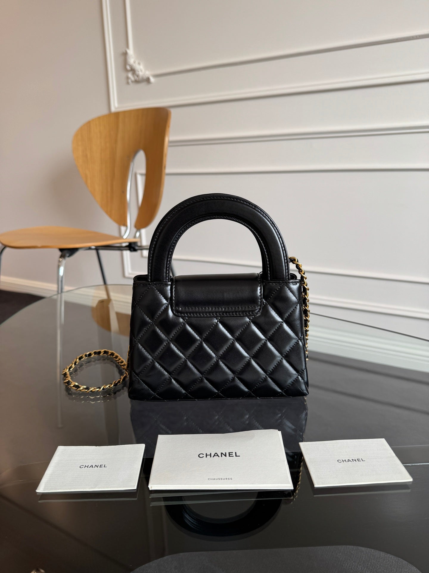 CHANEL KELLY SHOPPING BAG 19 IN BLACK CALFSKIN GOLD HARDWARE