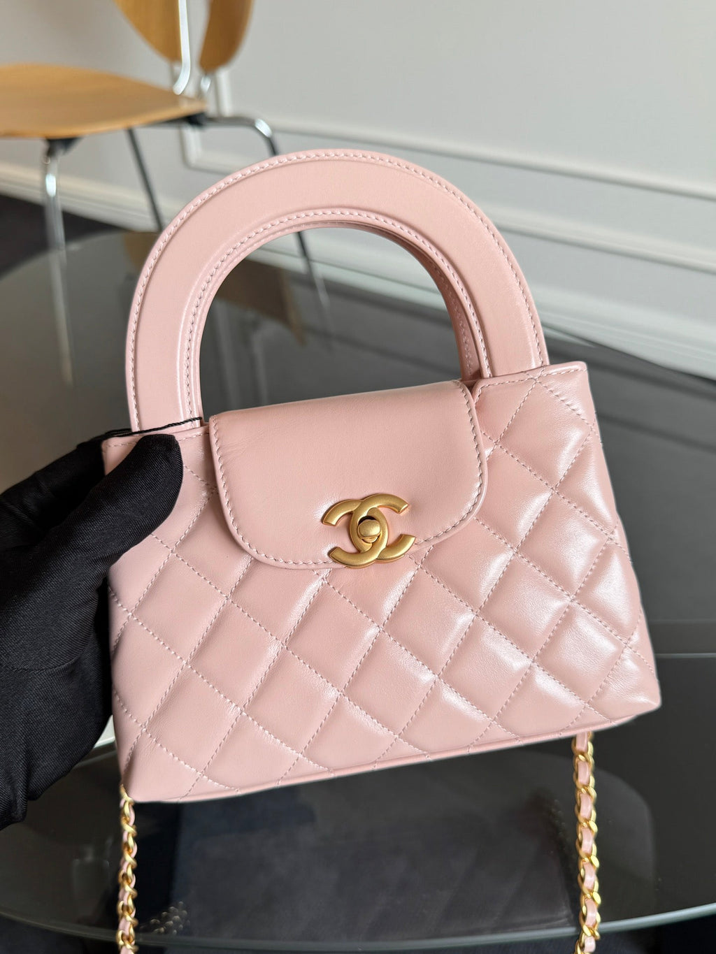 CHANEL KELLY SHOPPING BAG 19 IN LIGHT PINK CALFSKIN GOLD HARDWARE