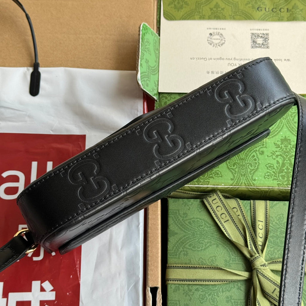 GUCCI SUPER MINI SHOULDER BAG 21 IN BLACK EMBOSSED CALFSKIN