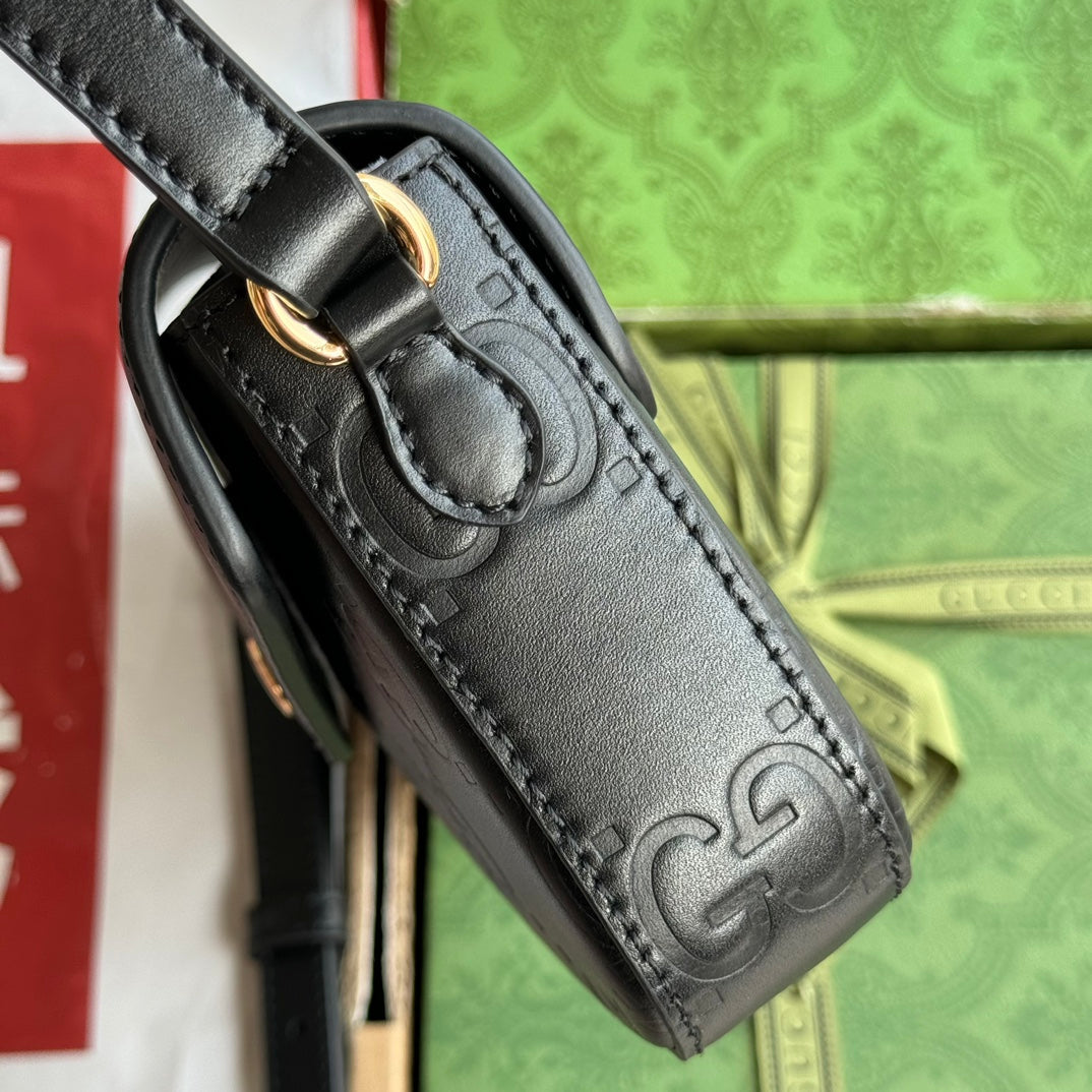 GUCCI SUPER MINI SHOULDER BAG 21 IN BLACK EMBOSSED CALFSKIN