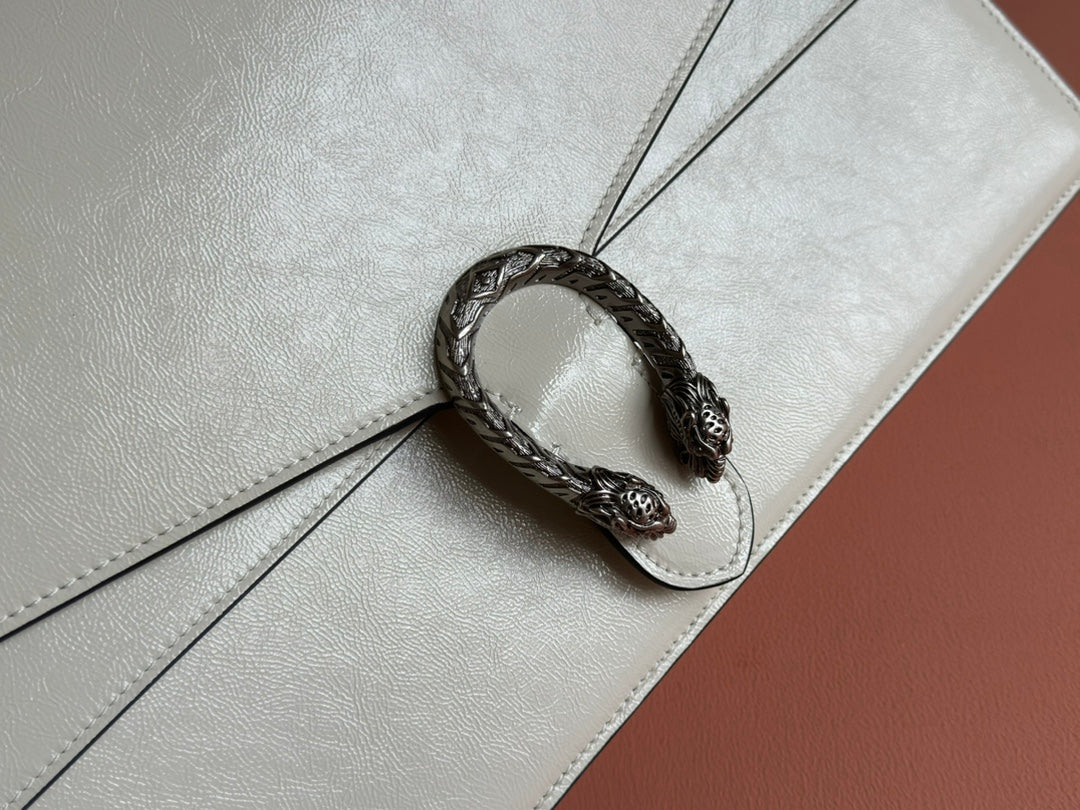 GUCCI DIONYSUS LAGRE SHOULDER BAG 42 IN OFF WHITE GLOSSY LAMBSKIN
