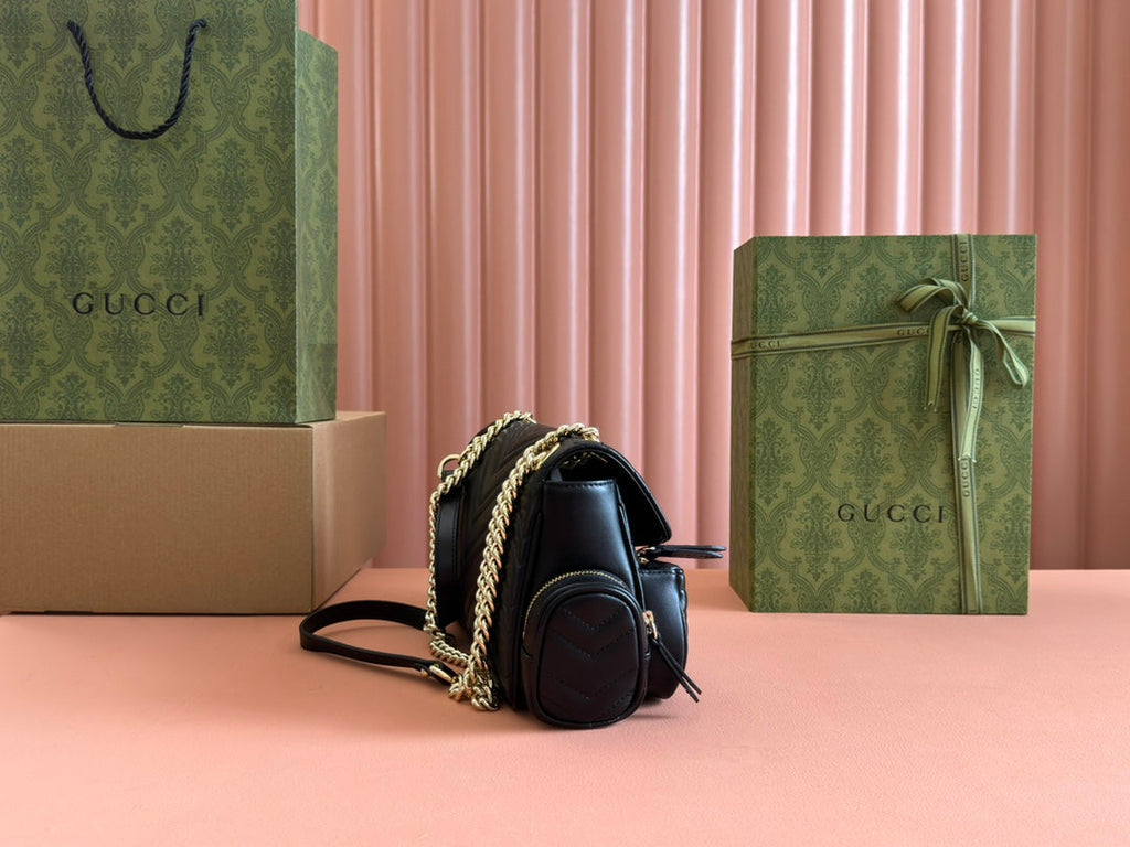 GUCCI MARMONT SMALL MULTI-POCKET BAG 25 IN BLACK CALFSKIN GOLD HARDWARE