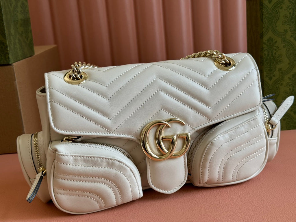 GUCCI MARMONT SMALL MULTI-POCKET BAG 25 IN WHITE CALFSKIN GOLD HARDWARE