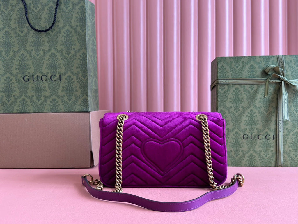 GUCCI 25S  MARMONT 26 CM IN DEEP PINK PURPLE VELVET WITH GOLD HARDWARE