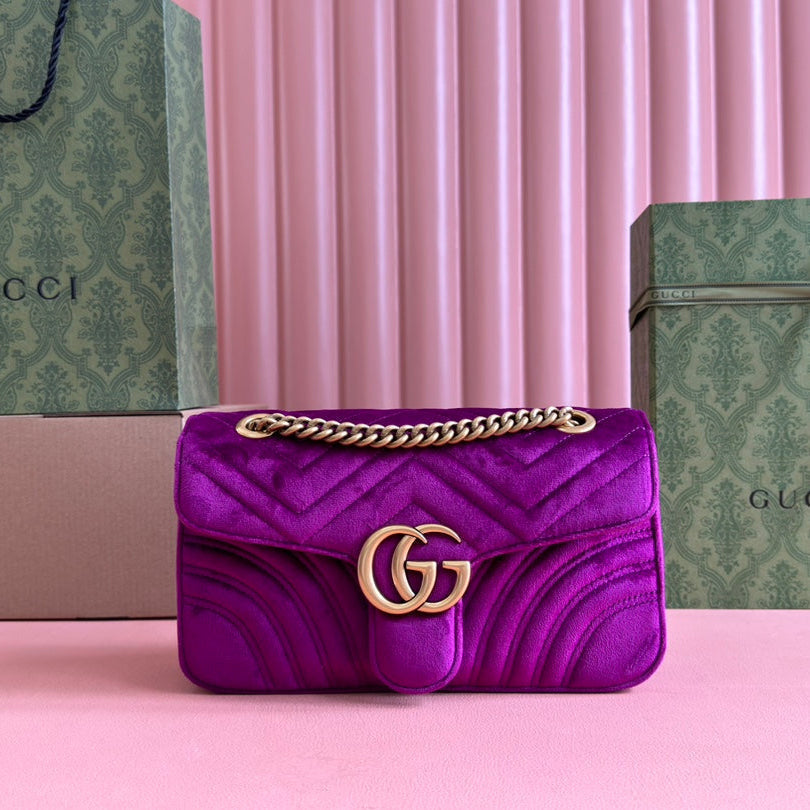 GUCCI 25S  MARMONT 26 CM IN DEEP PINK PURPLE VELVET WITH GOLD HARDWARE
