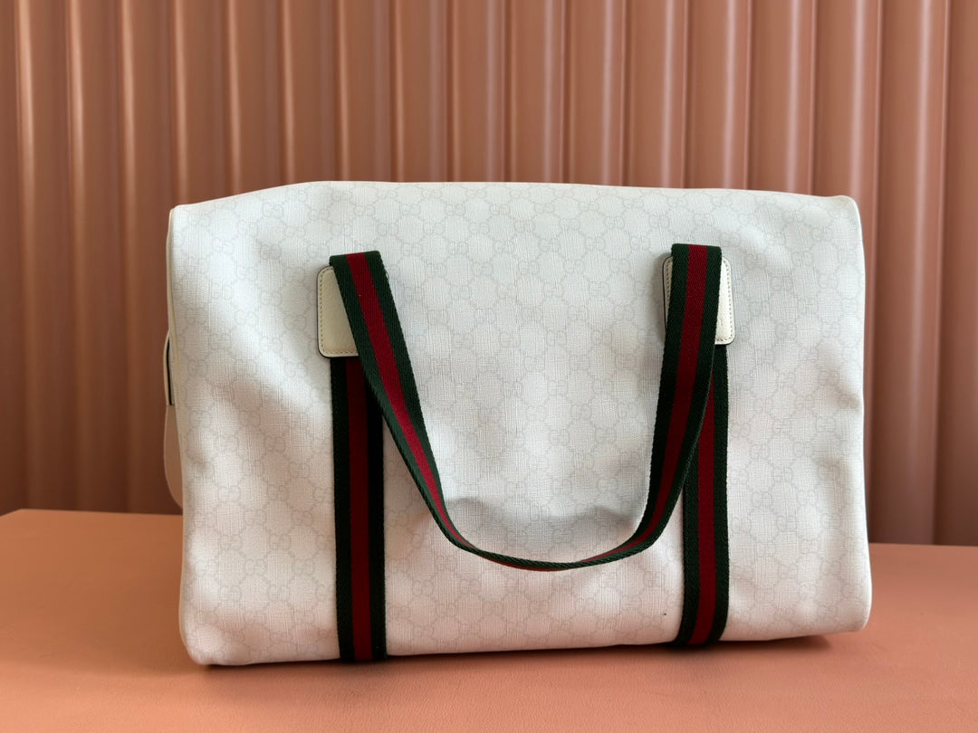 GUCCI MEDIUM DUFFLE BAG WITH WEB 47 IN WHITE SOFT  CALFSKIN