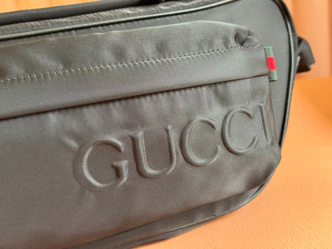 GUCCI LARGE BELT BAG 34 IN BLACK CANVAS GREEN AND RED WEB DETAIL