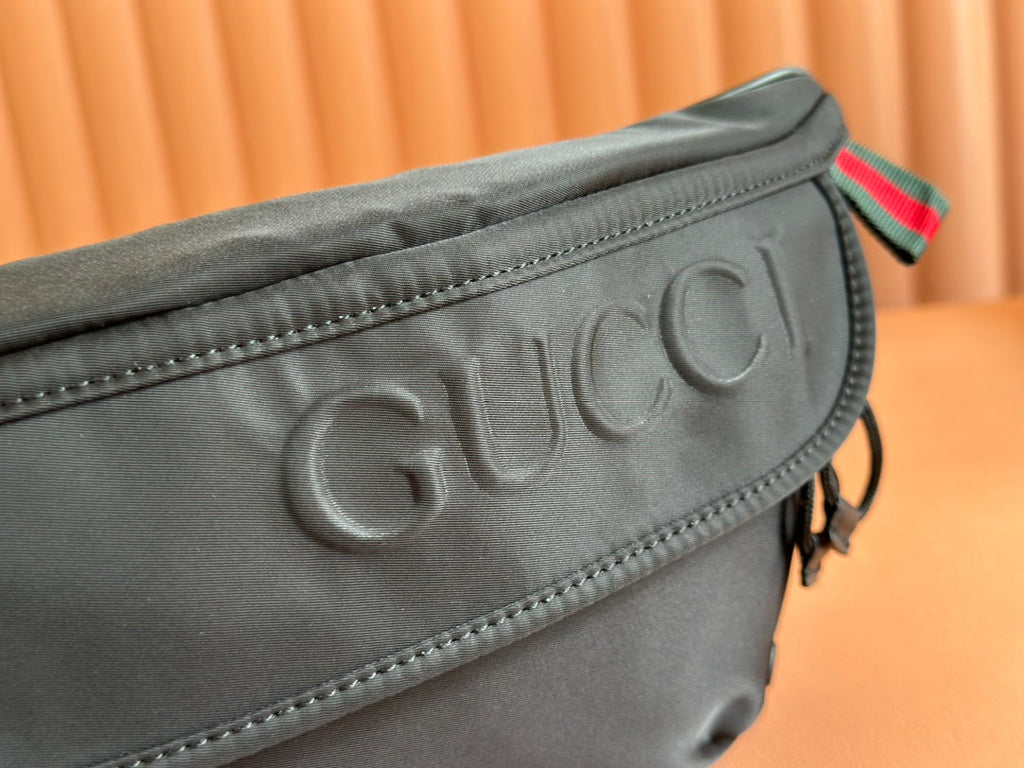 GUCCI LARGE BELT BAG 32 IN BLACK CANVAS GREEN AND RED WEB DETAIL