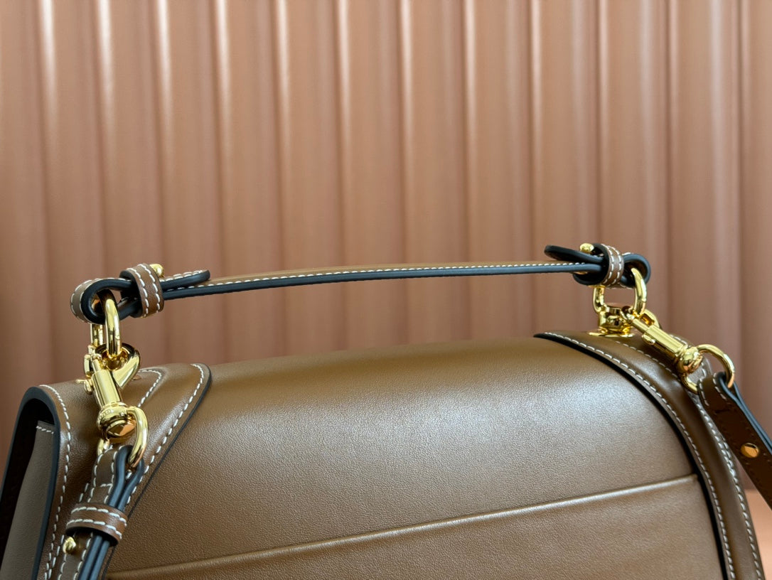 GUCCI BLONDIE LARGE TOP HANDLE BAG 32 IN BROWN CALFSKIN