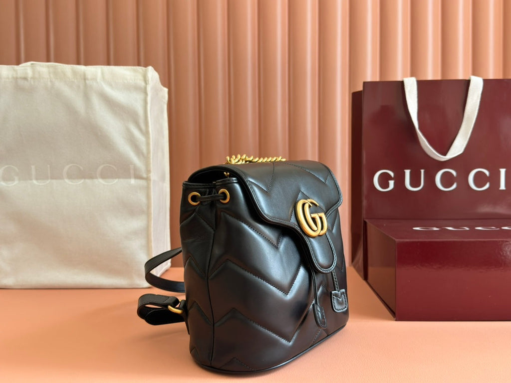GUCCI MARMONT BACKPACK 20 IN BLACK CALFSKIN GOLD HARDWARE