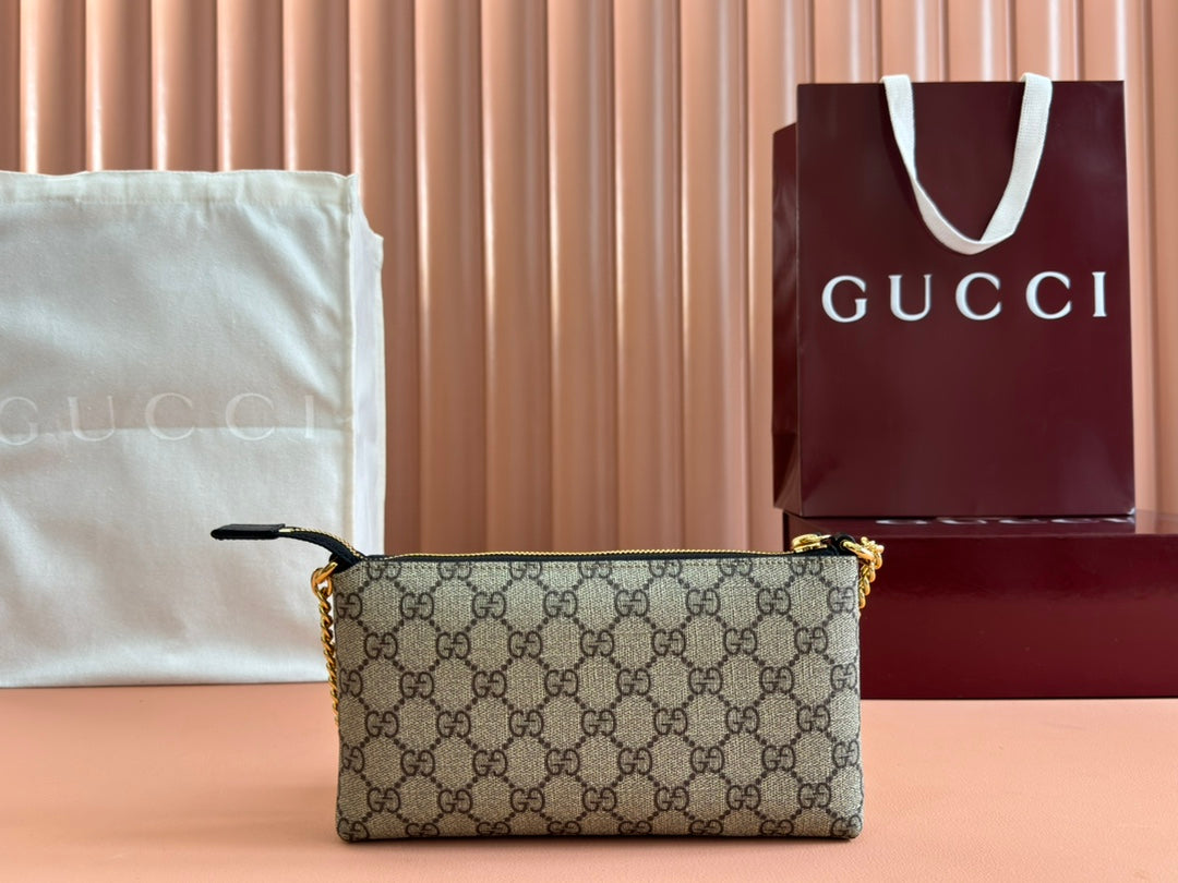 GUCCI RUBBER EFFECT SMALL WALLET ON CHAIN 22.5 IN BEIGE AND DARK BROWN  CALFSKIN
