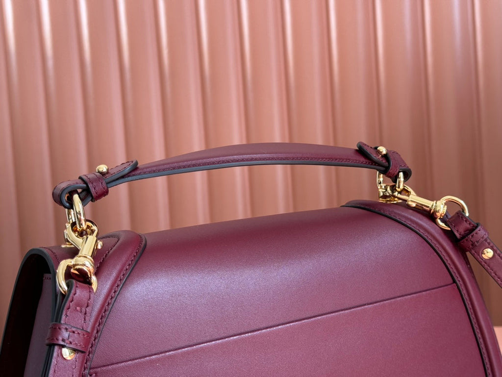 GUCCI 26S BLONDIE BAG 32 IN DARK RED CALFSKIN