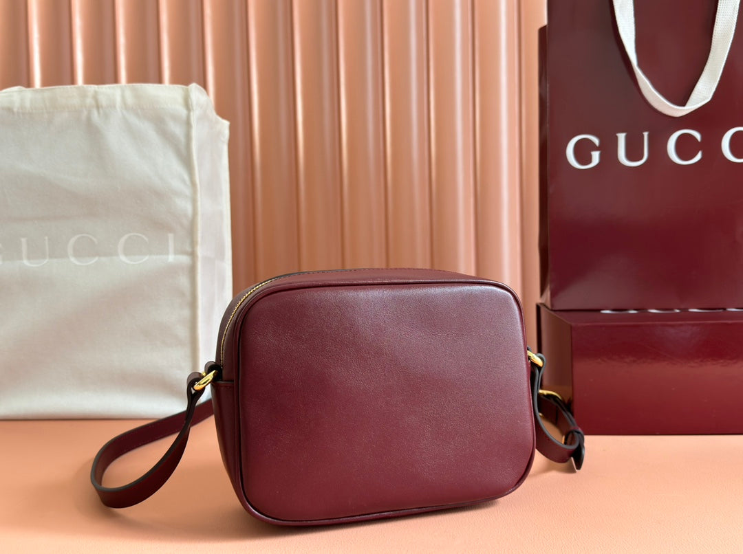 GUCCI BLONDIE SMALL SHOULDER BAG 21 IN ROSSO ANCORA RED CALFSKIN