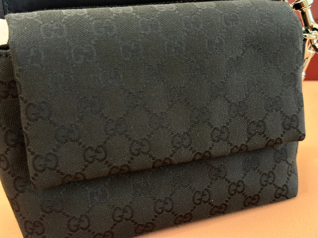 GUCCI SMALL CROSSBODY BAG 19 IN BLACK CANVAS MONOGRAM LOGO