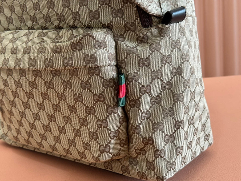 GUCCI MEDIUM BACKPACK 42 IN BEIGE AND DARK BROWN  CANVAS