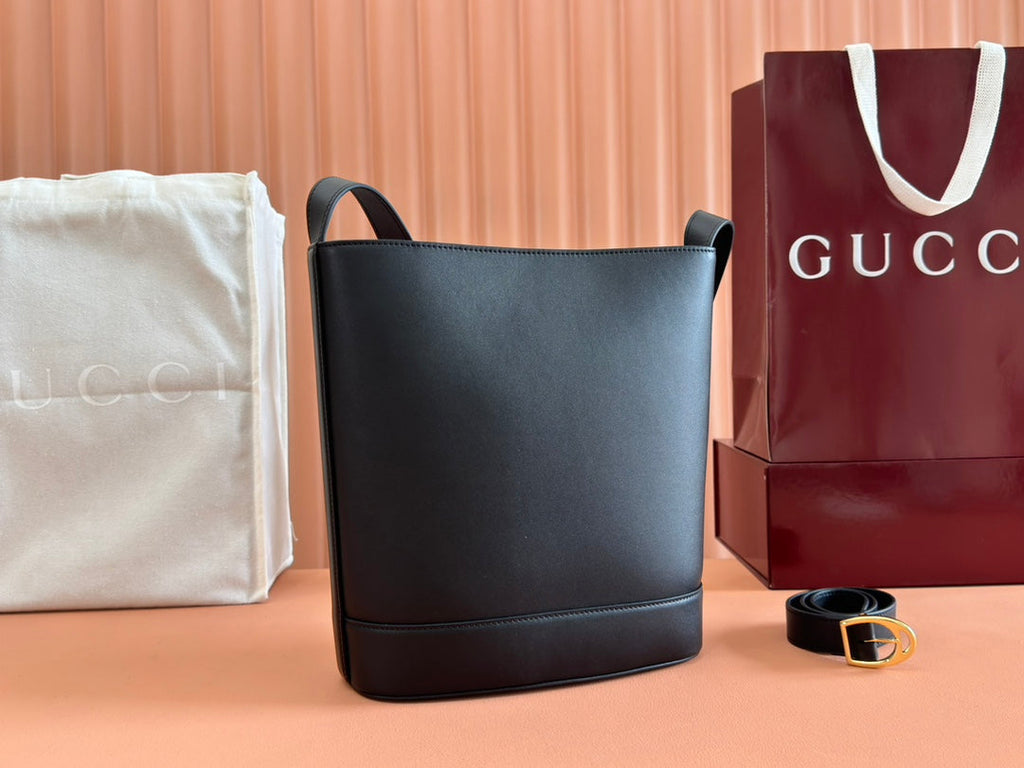 GUCCI 73 MEDIUM BUCKET BAG 27.5 IN BLACK SMOOTH CALFSKIN