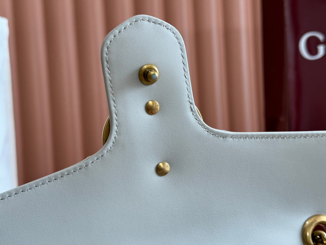 GUCCI MARMONT MATELASSÉ LARGE 26 BAG WHITE CALFSKIN