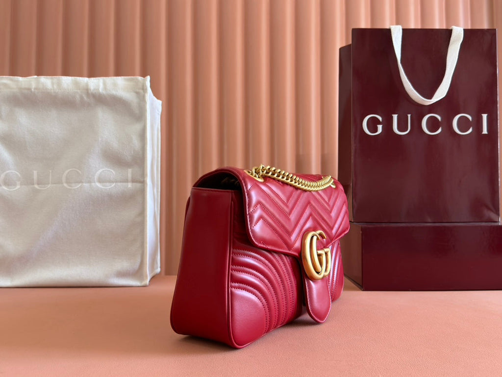 GUCCI MARMONT SHOULDER BAG 31 IN RED CALFSKIN GOLD CHAIN