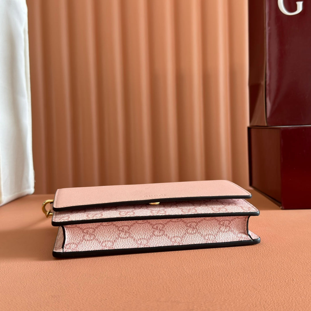GUCCI EMBLEM WALLET ON CHAIN 20 IN LIGHT PINK SMOOTH CALFSKIN