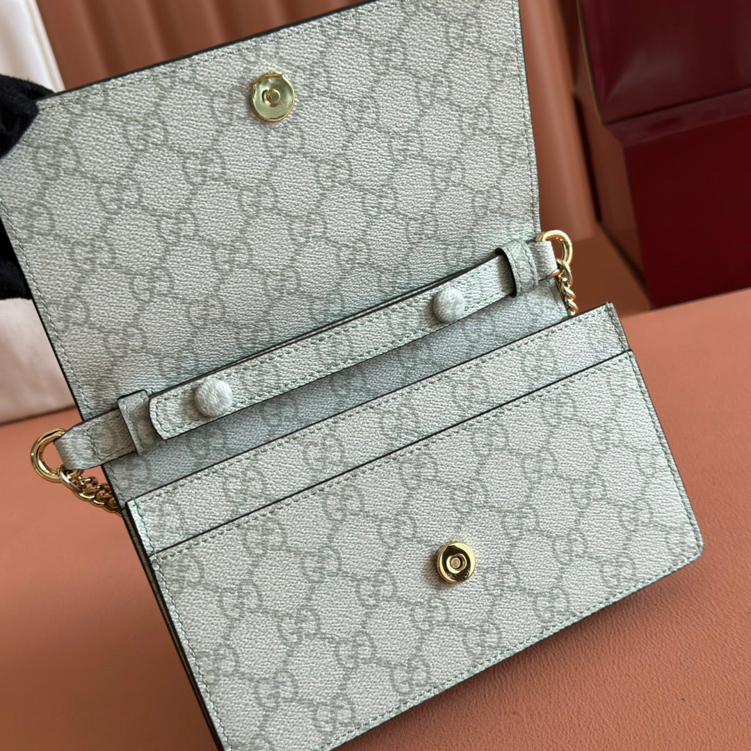 GUCCI EMBLEM WALLET ON CHAIN 20 IN SAGE GREEN SMOOTH CALFSKIN