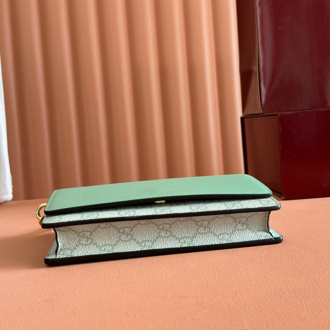 GUCCI EMBLEM WALLET ON CHAIN 20 IN SAGE GREEN SMOOTH CALFSKIN
