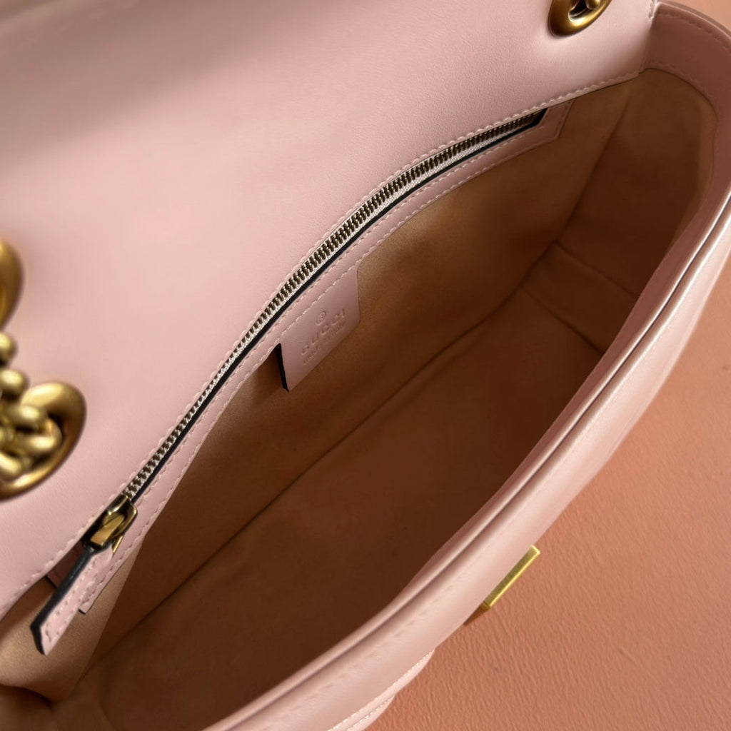 GUCCI MEDIUM MARMONT MATELASSÉ 26 IN LIGHT PINK CALFSKIN