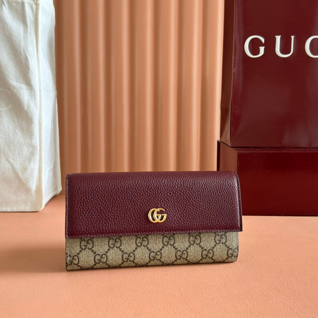 GUCCI MARMONT BAG 19 EBONY AND DARK RED CALFSKIN ON CHAIN