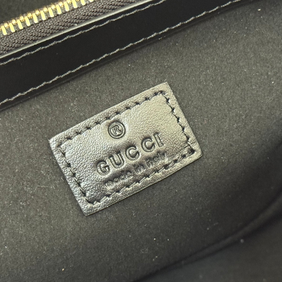 GUCCI 26S TOTE BAG 30 IN BLACK CALFSKIN WITH MONOGRAM PATTERN