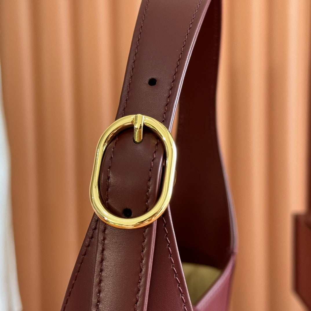 GUCCI JACKIE SMALL SHOULDER BAG 27 IN BURGUNDY RED CALFSKIN GOLD HARDWARE