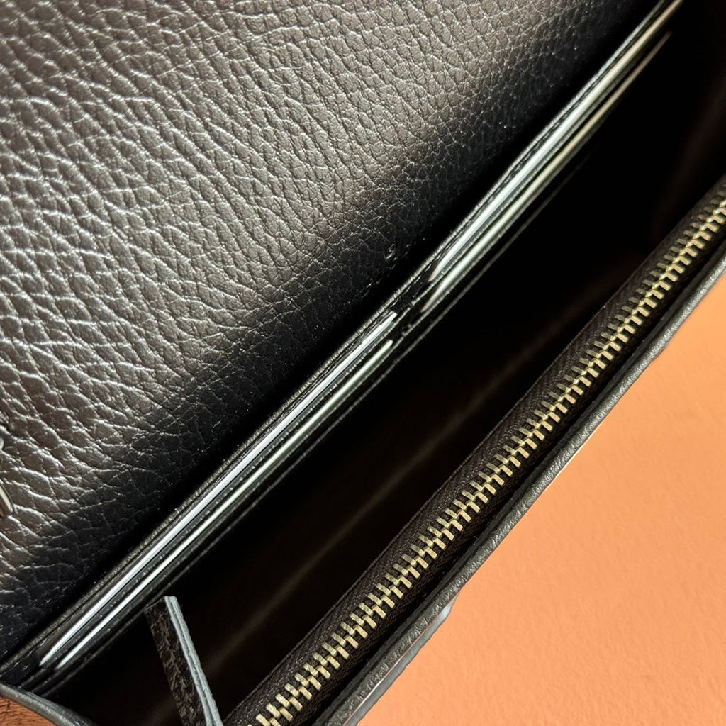 GUCCI MARMONT 20 MINI CHAIN BAG IN BLACK CALFSKIN