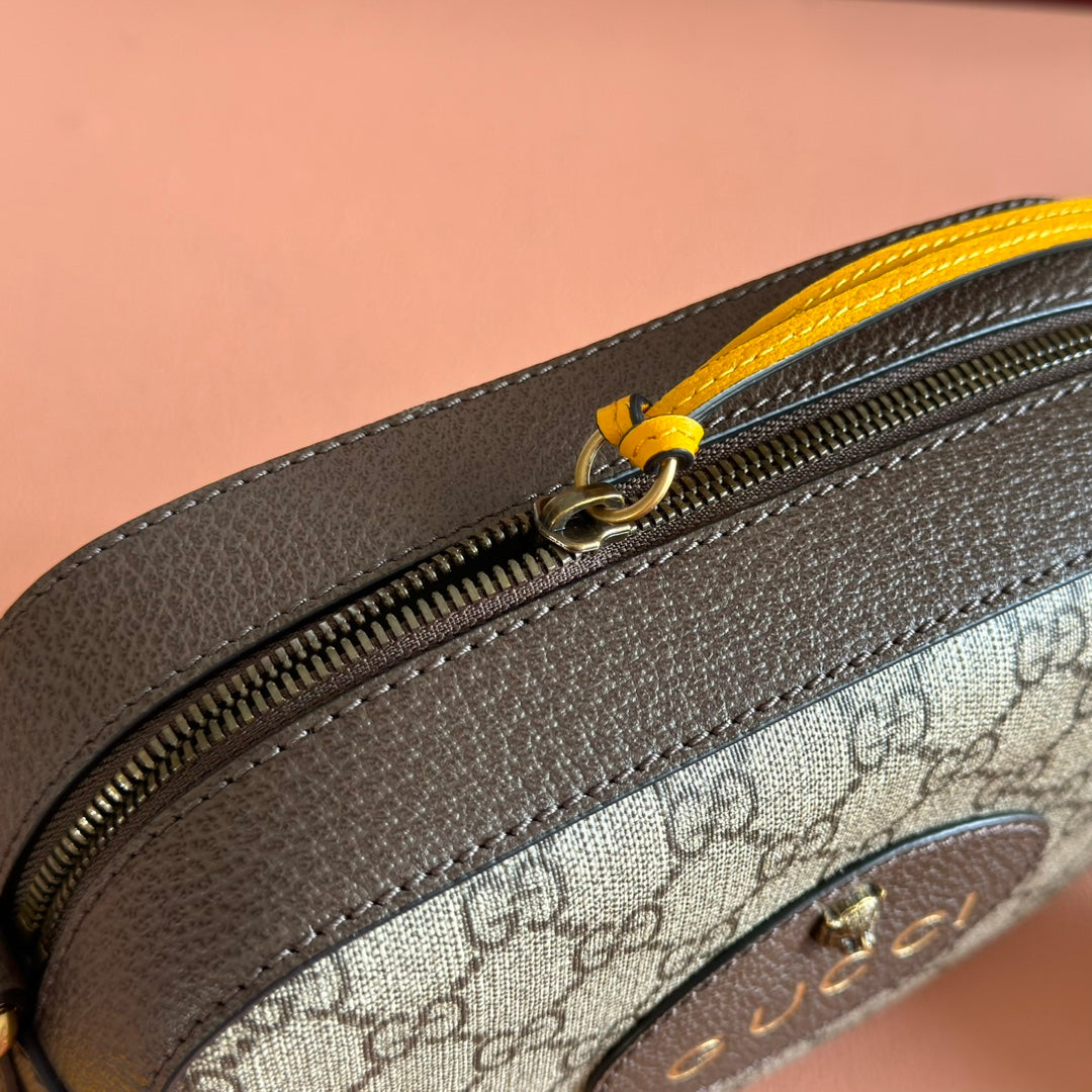GUCCI NEO VINTAGE  SUPREME TIGER HEAD CROSSBODY BAG 24 IN CANVAS