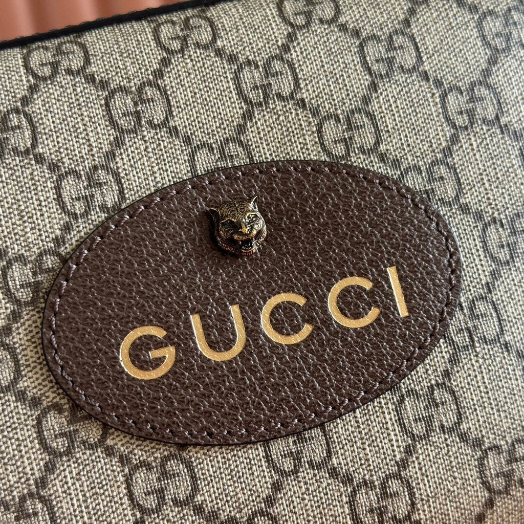 GUCCI NEO VINTAGE  SUPREME TIGER HEAD CROSSBODY BAG 24 IN CANVAS