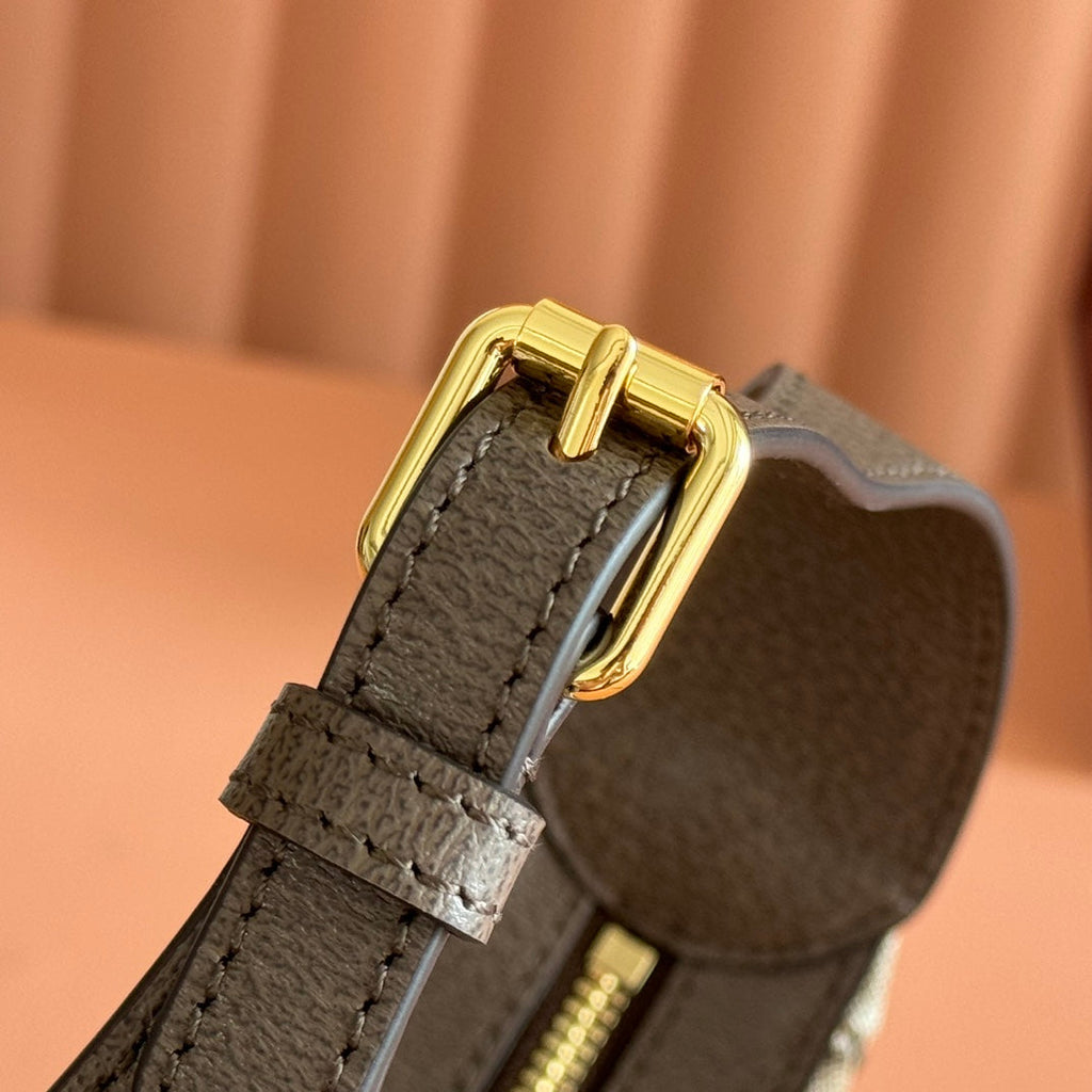 GUCCI SUPREME SHOULDER BAG 20 BROWN IN CANVAS LOGO GOLD HARDWARE