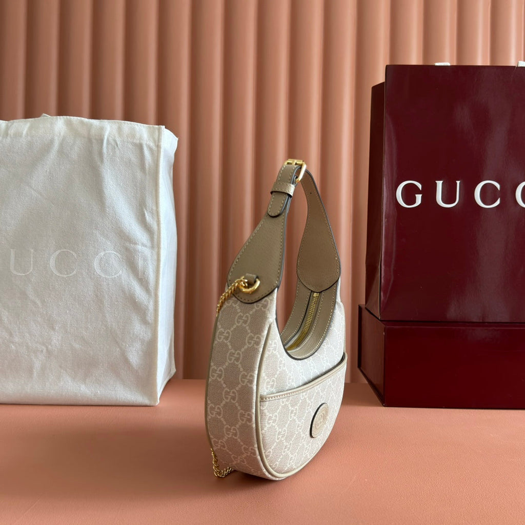 GUCCI SUPREME SHOULDER BAG 22 CREAM IN CANVAS GOLD HARDWARE