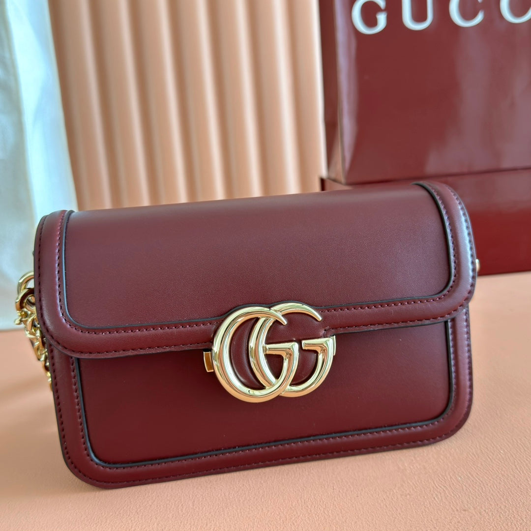 GUCCI 26S SHOULDER BAG 21 IN DARK RED CALFSKIN