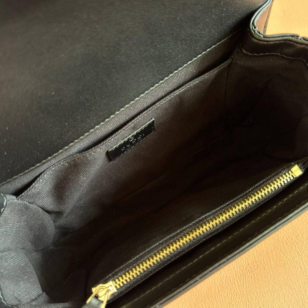 GUCCI 26S SHOULDER BAG 21 IN BLACK CALFSKIN