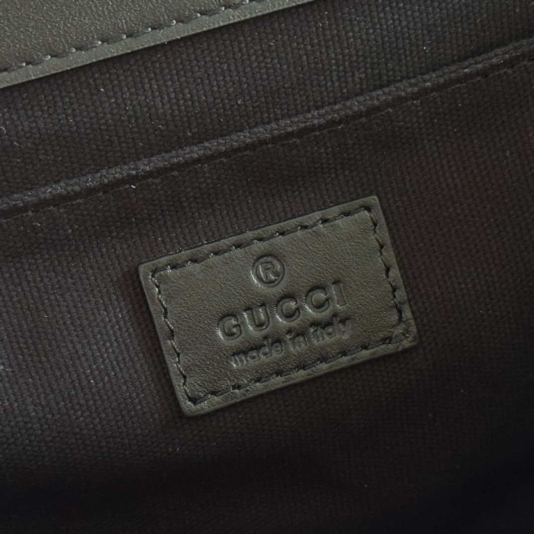 GUCCI 26S SHOULDER BAG 21 IN BLACK CALFSKIN