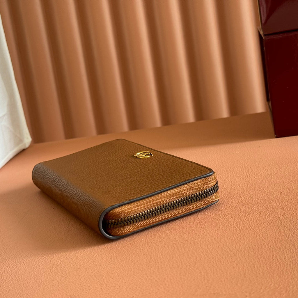GUCCI 25S MARMONT WALLET 19 IN BROWN CALFSKIN GOLD HARDWARE