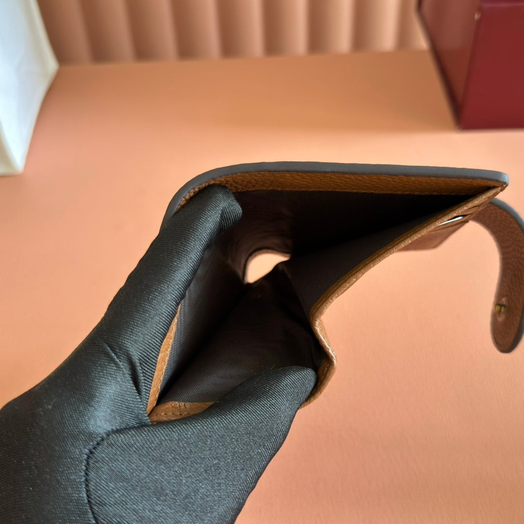 GUCCI 25S MARMONT WALLET 13 IN BROWN CALFSKIN GOLD HARDWARE