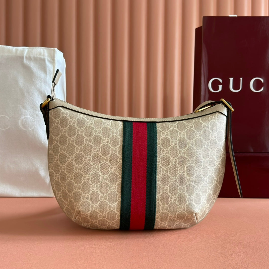 GUCCI 25S EPILOGUE BAG 30 IN BEIGE AND WHITE CALFSKIN