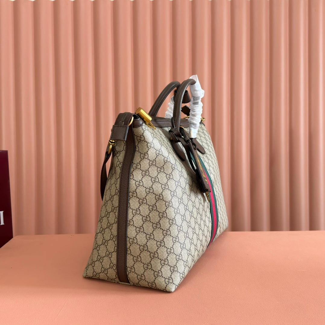 GUCCI 25S SAVOY LARGE BAG 48 IN BEIGE AND EBONY  SUPREME CANVAS
