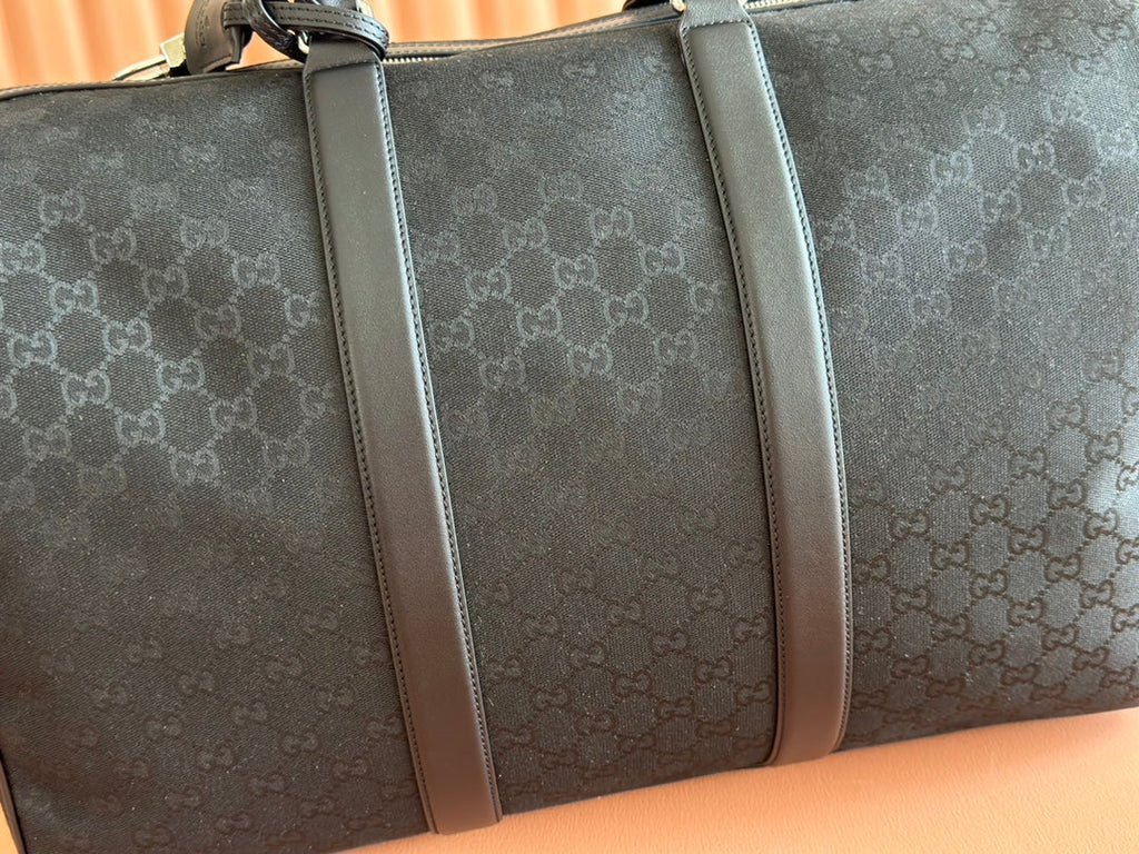 GUCCI 26S DUFFEL BAG 52 IN BLACK CANVAS