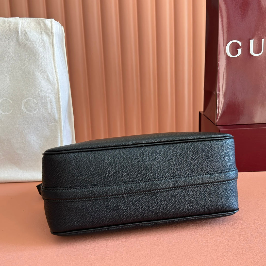 GUCCI 26S SHOULDER BAG 31 IN BLACK CALFSKIN