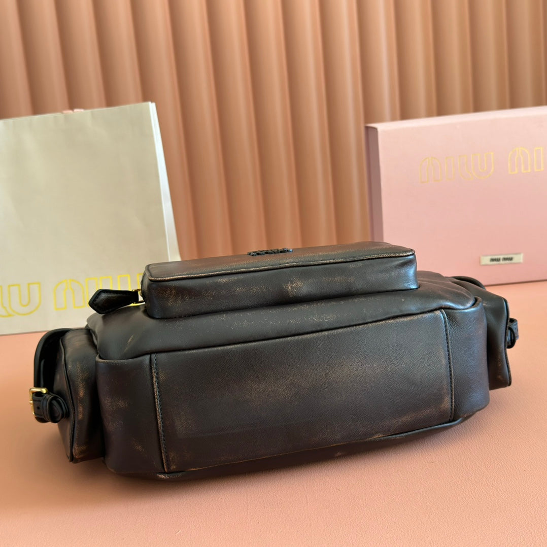 MIUMIU 26S POCKET BAG 38 IN BLACK CALFSKIN GOLD HARDWARE