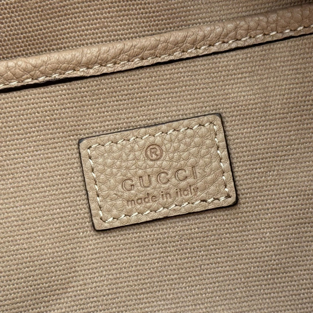 GUCCI 26S SHOULDER BAG 38 IN LIGHT BROWN CALFSKIN