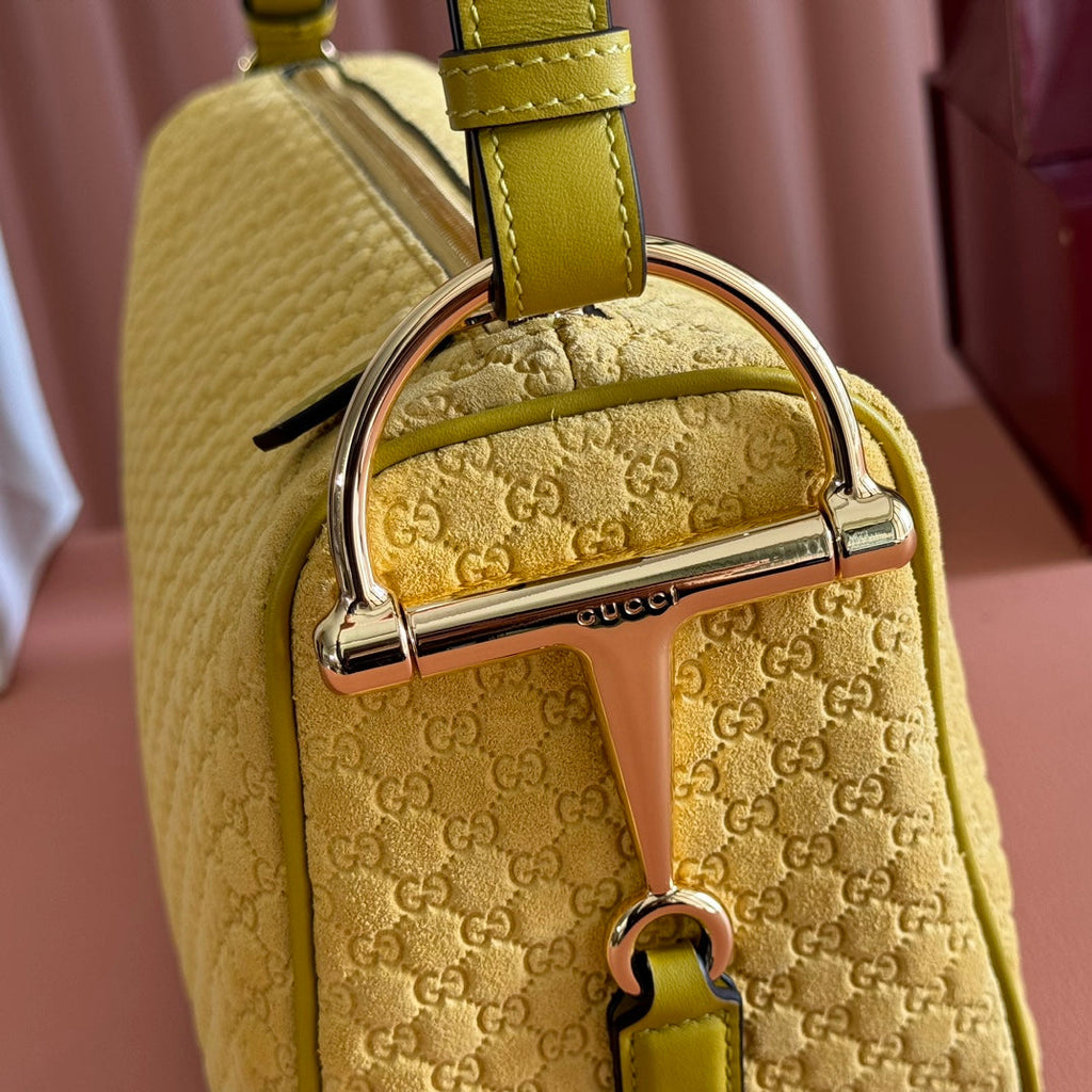 GUCCI 26S SHOULDER BAG 31 IN YELLOW EMBOSSED SUEDE