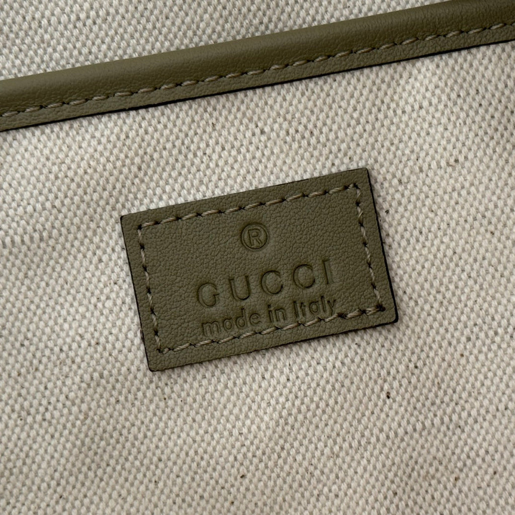 GUCCI 26S SHOULDER BAG 31 IN LIGHT GREEN EMBOSSED SUEDE