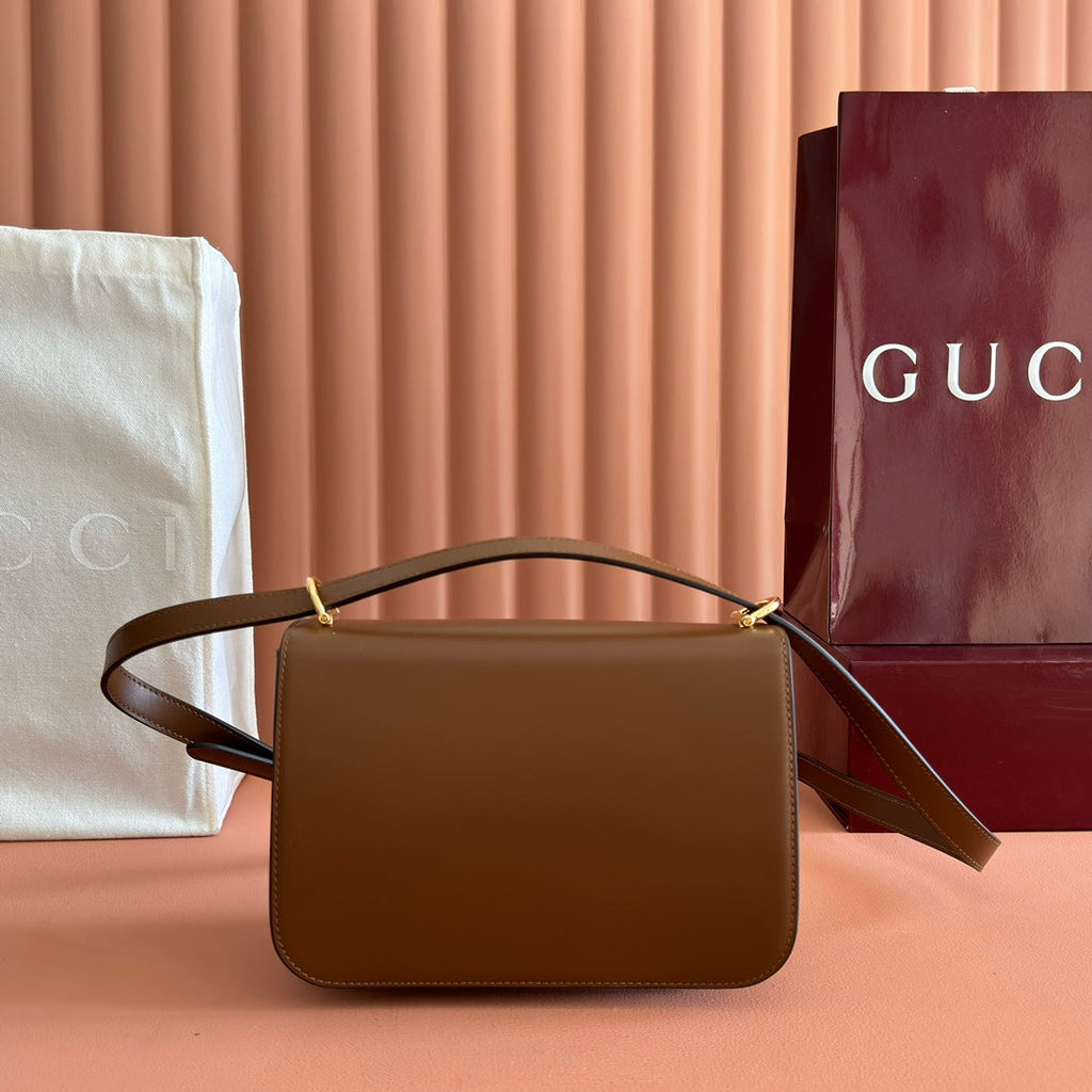 GUCCI 26S SIENA SHOULDER BAG 22 IN BROWN CALFSKIN