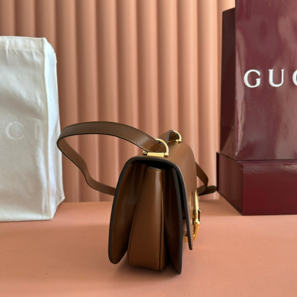 GUCCI 26S SIENA SHOULDER BAG 22 IN BROWN CALFSKIN